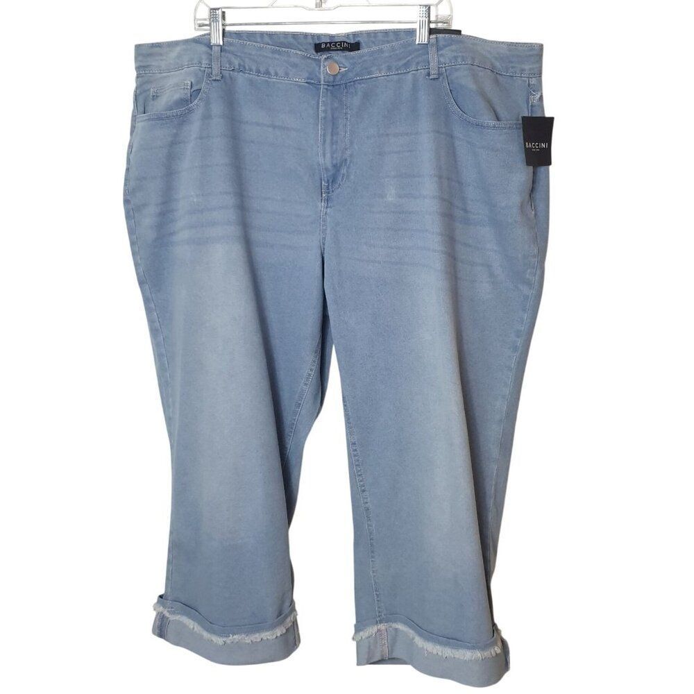 Baccini Womens Plus Capri Jeans 24W Light Blue Frayed Hem Denim Comfy Slimming